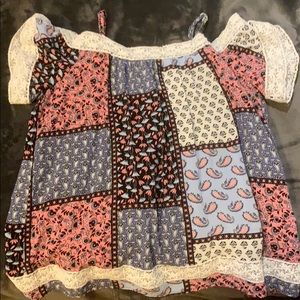 EUC kidpik bandana style off the shoulder top